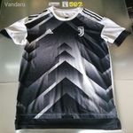 (592.) Adidas Juventus FC L-es szurkolói mez. Használt! 2017-2018 fotó