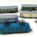 7db TT BTTB játék villanymozdony posta- hűtő kocsi MÁV személykocsi tehervagon vasútmodell 1Ft NMÁ fotó