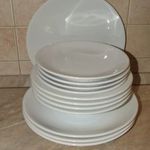 Fehér 4 részes étkészlet alapmázas tányérok fotó