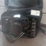 Retro fényképezőgép táskával fotó