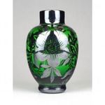 1E106 Régi osztrák ezüstözött zöld üveg váza ibolyaváza 10 cm fotó