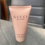 Tusfurdo Gucci Bloom….gel Parfüm fotó