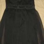 fekete muszlin ruha csipke díszítéses Fever London 10/36-s hagyma aljú fotó
