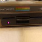1 Ft NMÁ COMMODORE 1541 floppy drive - működik ! + ajándék postaprogram lemez : -) Novotrade - től fotó