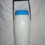 Csavaros tetejű 2 literes műanyag kannak eladó fotó