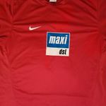 Nike piros mez, póló (L) 1 Ft-ról, NMÁ fotó