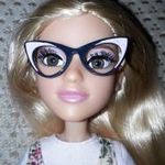 Barbie jellegű baba, MC2 Simulation Doll fotó