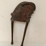 Antik konyhai eszköz kovácsoltvas díszített réz dió törő diótörő 19. század eleje muzeális 334 7996 fotó