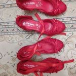City Kiddy két majdnem egyforma piros csipkés cipő 39 és 40 méretben menyecske cipő is fotó
