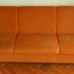 Retro plüss ülőgarnitúra, heverővé nyitható ágyneműtartós kanapé + 2 fotel fotó