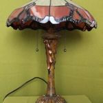 Klasszikus Tiffany asztali lámpa fotó