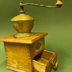 Antik IDEAL asztali kávédaráló az 1900-as évek elejéről / Sárgaréz betétes antik IDEAL daráló... fotó