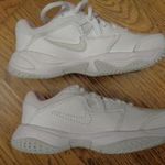 Új eredeti Nike JR Court Lite 2: 33-as gyerek teniszcipő lány cipő fiú cipő sportcipő utcai cipő fotó