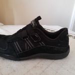 Végkiárúsítás ! Skechers sportos cipő 35' fotó