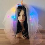 Leánybúcsú lánybúcsú leD-es világító fátyol menyasszonyoknak BARACK színben KÉSZLETEN fotó