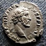 Antoninus Pius ezüst dénár RITKA elő és hátlap kombináció (id21347) fotó