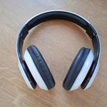 Bluetooth vezeték nélküli fejhallgató fotó