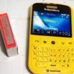 Játék Telefon BlackBerry 9000 (működik, de hiányos) elemtartó fedele nincs meg fotó