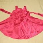 pink selyem ruha Early days 18-24 hó / 86 cm h: 54 cm mb: 56-61 cm fotó