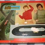 Autó versenypálya - AUTO RENNBAHN, PLASTICART. Retro PREFO NDK-s játék. Vintage GDR Toy. fotó