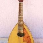 Lapos hátú portugál mandolin. Felújítandó állapotban. fotó