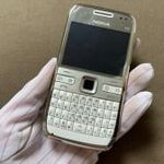 Nokia E72 - kártyafüggetlen - fehér fotó