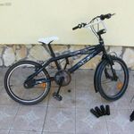 Avigo BMX 20"-as kerékpár kerékmérettel, kilépőkkel, sárhányókkal fotó