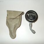 Veterán autóhoz gumiabroncs légnyomásmérő, régi Szovjet légnyomás mérő CCCP fotó