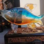 Gigantikus méretű színes üveg hal (Karlovy vary) fotó