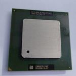 Intel® Celeron® Processor 1.30 GHz, 256 K Cache, 100 MHz FSB, PGA370. (PIII-as, retro) fotó