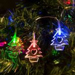 Karácsonyi LED fényfüzér - színes fenyőfa - 20 LED - 2 méter - elemes 2 x AA fotó