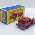 Matchbox Regular Wheels. RW29 Fire Pumper Truck + Eredet Doboz. fotó