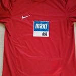 Nike piros mez, póló (M) 1 Ft-ról, NMÁ fotó
