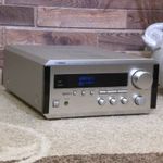 YAMAHA RX-E100 stereo RDS rádiós erősítő fotó