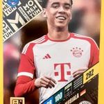 Jamal Musiala Bayern München Momentum focis kártya Panini FIFA 365: 2023-2024. Adrenalyn XL fotó