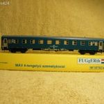 H0 1: 87 Fuggerth MÁV By személyvagon szép állapotban fém kerekekkel, vasútmodell fotó