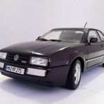 1: 18 1/18 Revell 8877 - Volkswagen Corrado VR6 (1988), dark burgundy, dobozos fotó