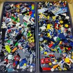 LEGO ömlesztett vegyes csomag figura elemek 2.1kg #3178 fotó