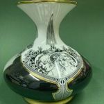 Álomszép Hollóházi porcelán váza - Jurcsák László szignált grafikáival fotó