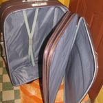 Gurulós bőrönd Bontour, 75x47x23-27-ig, számzárral, belül dupla, újszerű. barna.8 görgős fotó