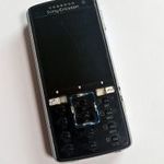 Sony Ericsson K850i aksi, töltő nélkül. fotó