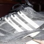 Végkiárúsítás ! Adidas sportcipő 40' fotó