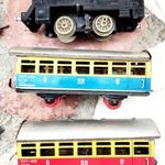 régi német vasútmodell játékvasút makett Personenzug Spurs óraműves mozdony fotó