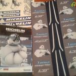 Michelin motoros csősál sál maszk ajándék Michelin matrica csomag fotó