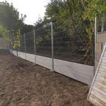 Kerítés építés vadháló drótháló drótfonat szögesdrót fotó