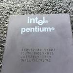 Intel Pentium A80502100 SY007 CPU fotó
