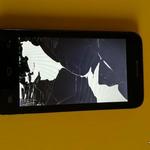 Alcatel 4009x mobil, törött kijelzős, töltést veszi fotó