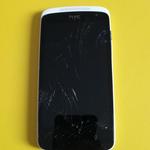 HTC Desire 500 mobil, törött kijelzős, nem kapcsol be, fotó