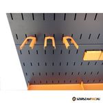 Lincos Fém akasztó perforált falhoz – dupla, 10, 5x4, 8cm - M5-PF-02 fotó