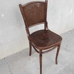 Meseszép Felújított Különleges Puttós Eredeti Thonet szék . fotó